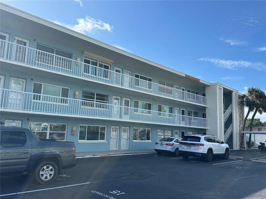 6161 GULF WINDS DRIVE 150, St Pete Beach, FL 33706