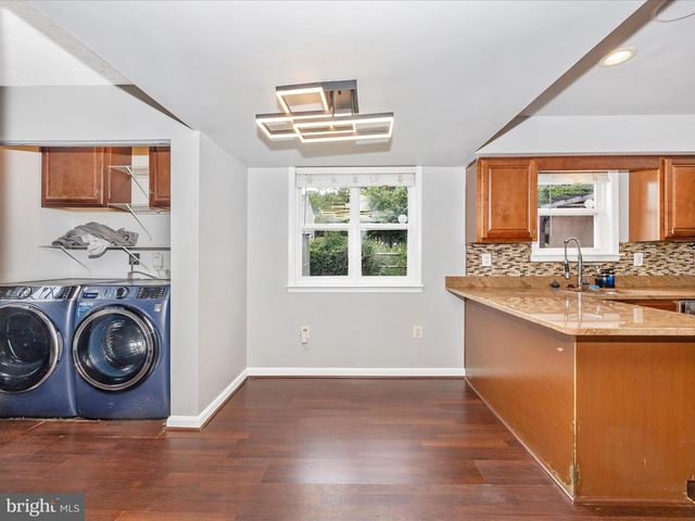 2584 SUSSEX CT, Waldorf, MD 20602