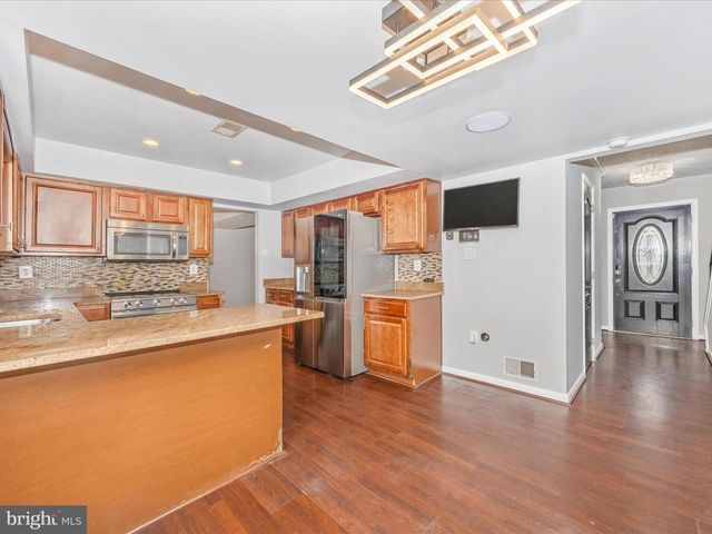 2584 SUSSEX CT, Waldorf, MD 20602