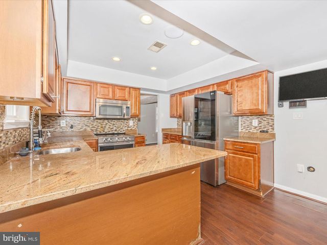 2584 SUSSEX CT, Waldorf, MD 20602