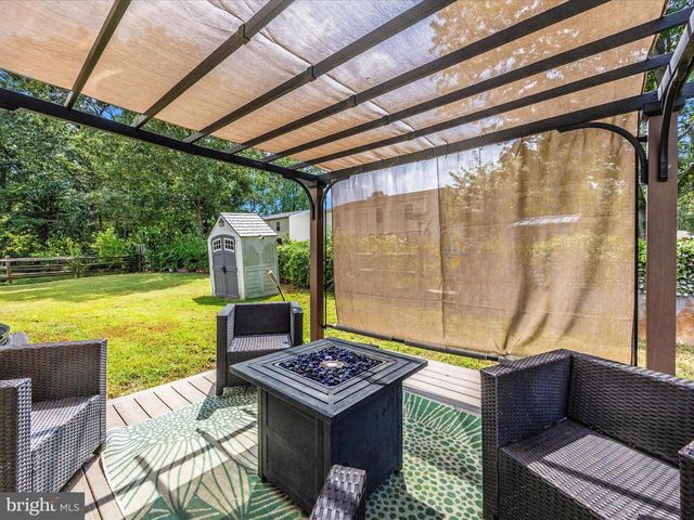 2584 SUSSEX CT, Waldorf, MD 20602