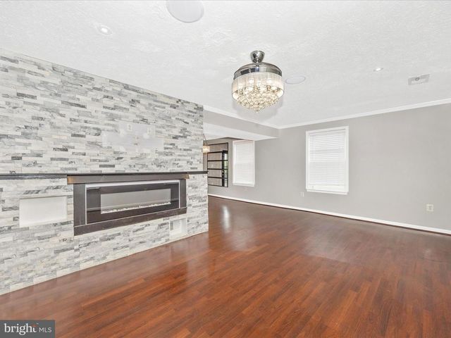2584 SUSSEX CT, Waldorf, MD 20602