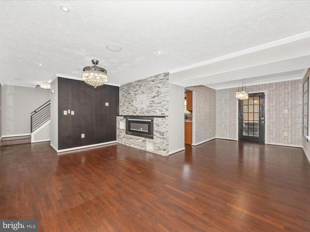2584 SUSSEX CT, Waldorf, MD 20602