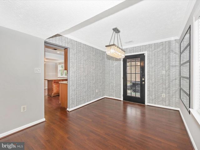 2584 SUSSEX CT, Waldorf, MD 20602