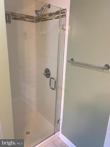 781 POWHATAN BEACH RD, Pasadena, MD 21122