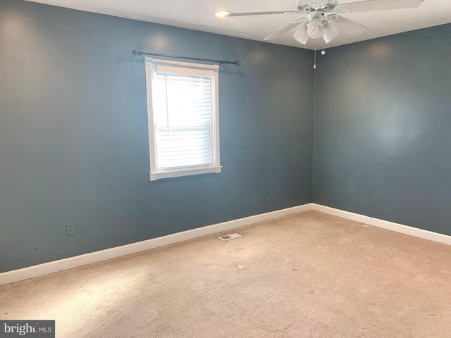 781 POWHATAN BEACH RD, Pasadena, MD 21122