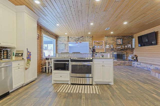 38 County Road 2220, Daingerfield, TX 75638