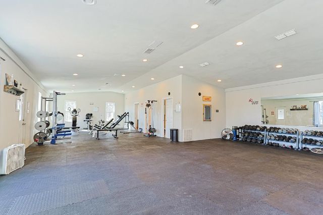 38 County Road 2220, Daingerfield, TX 75638