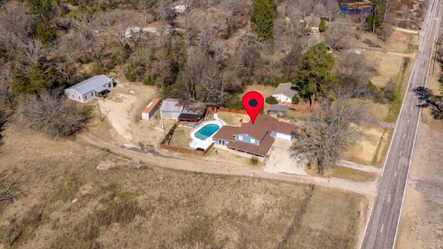 38 County Road 2220, Daingerfield, TX 75638