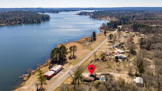 38 County Road 2220, Daingerfield, TX 75638