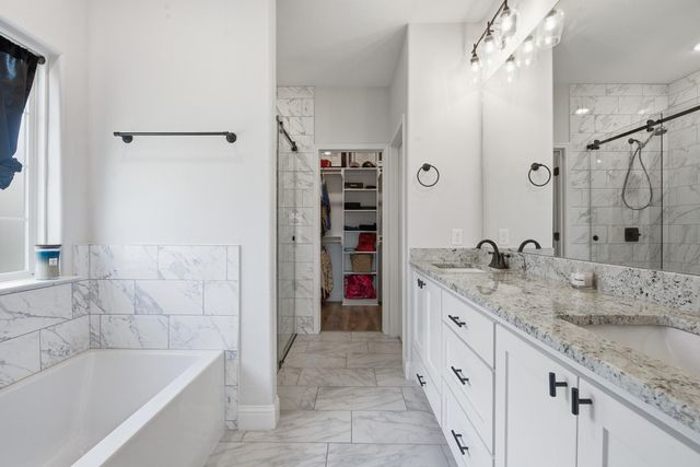 401 Brazos Bend, Snook, TX 77879