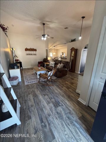 1897 PENZANCE Parkway, Middleburg, FL 32068