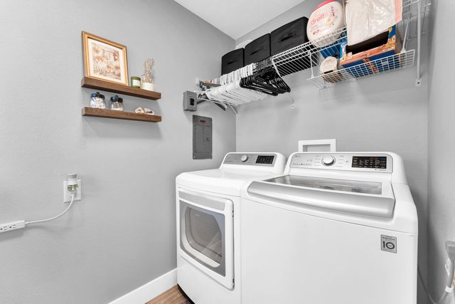 514 S Prince Lane, Springfield, MO 65802