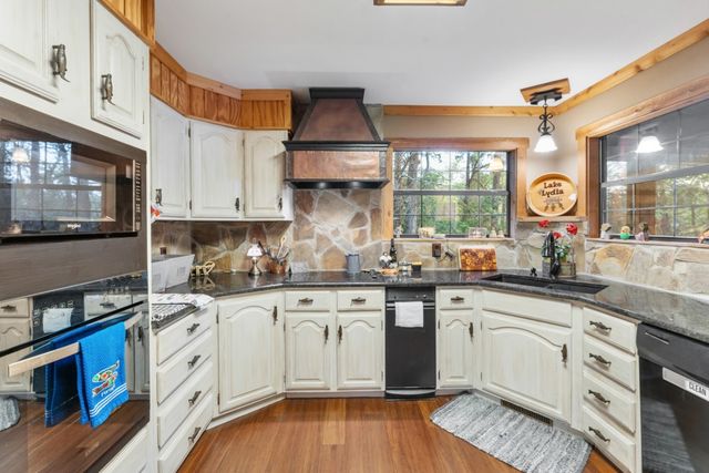 136 County Road 3232, Quitman, TX 75783