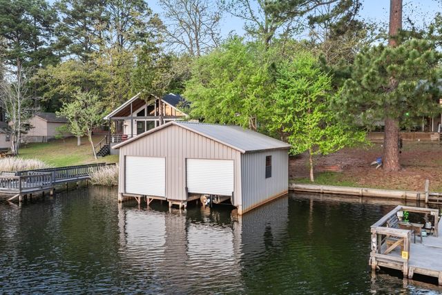 136 County Road 3232, Quitman, TX 75783