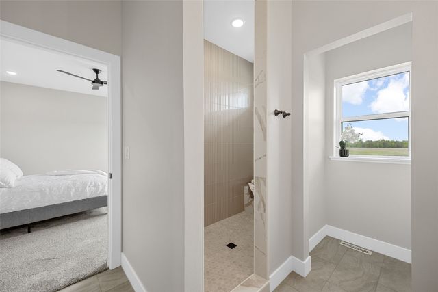 3009 Prairielight Court, Hiawatha, IA 52233