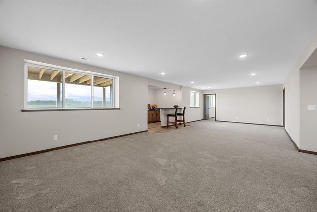 3009 Prairielight Court, Hiawatha, IA 52233
