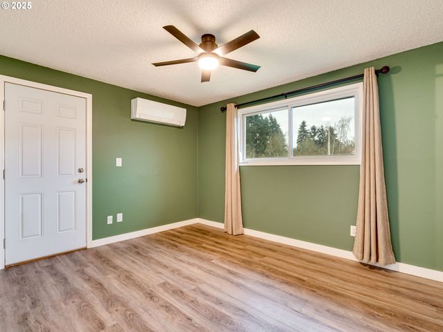 13817 Ne 79TH St, Vancouver, WA 98682