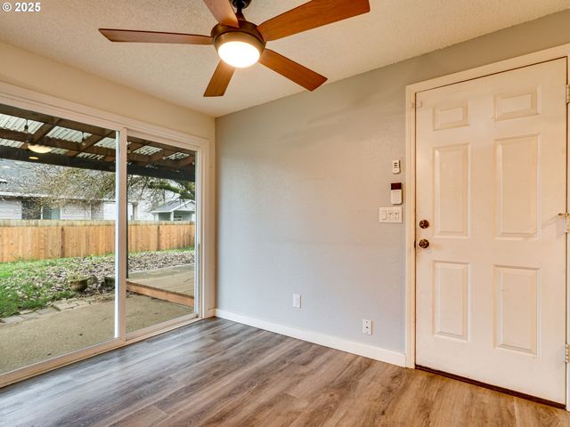 13817 Ne 79TH St, Vancouver, WA 98682