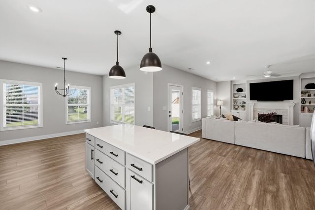 1325 Silver Springs Drive, Lexington, KY 40511