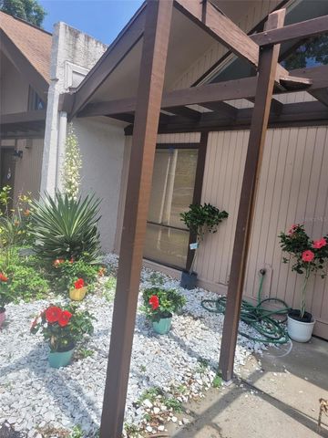 4009 MURIEL PLACE, Tampa, FL 33614