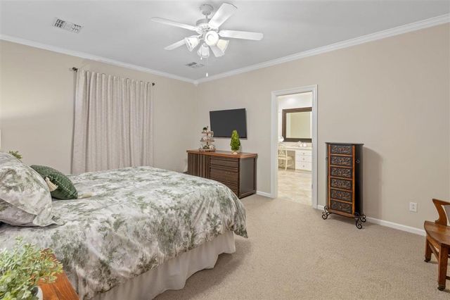 815 Comfort Lane, Jennings, LA 70546