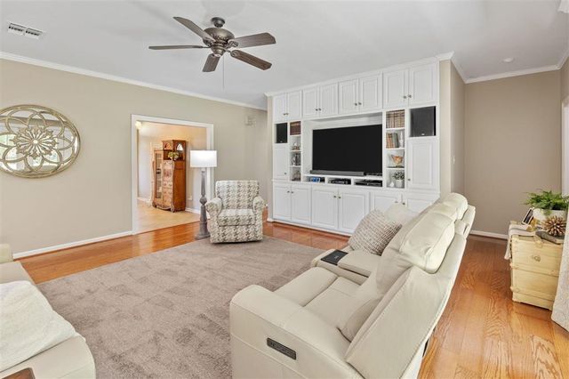 815 Comfort Lane, Jennings, LA 70546