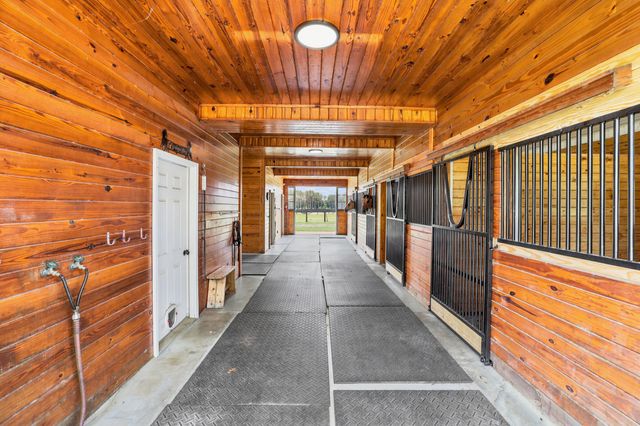 8520 Stock Horse Trail, Windsor, SC 29856