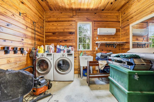 8520 Stock Horse Trail, Windsor, SC 29856