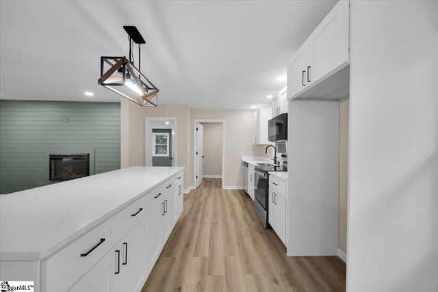 140 Triangle Road, Gaffney, SC 29340