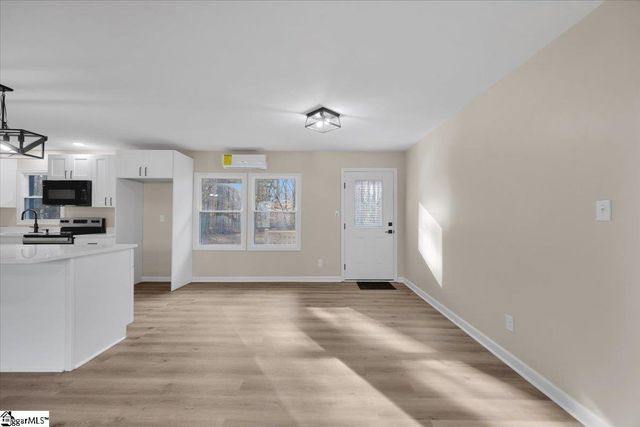 140 Triangle Road, Gaffney, SC 29340