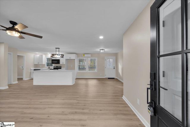 140 Triangle Road, Gaffney, SC 29340