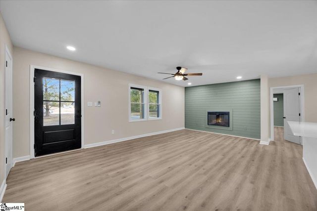 140 Triangle Road, Gaffney, SC 29340