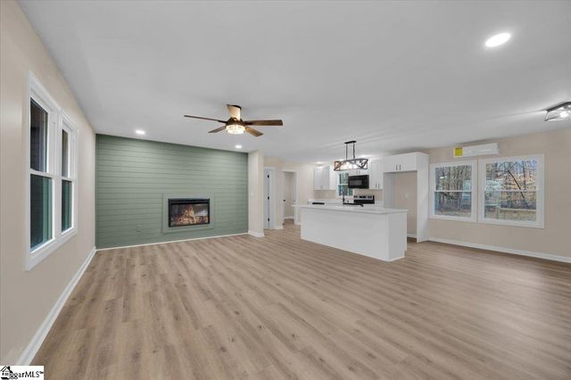 140 Triangle Road, Gaffney, SC 29340