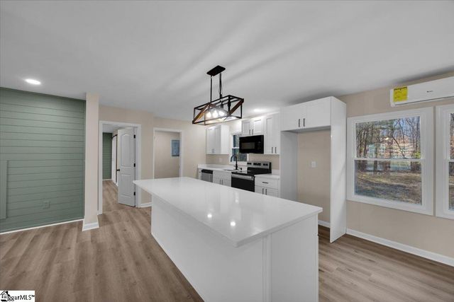 140 Triangle Road, Gaffney, SC 29340