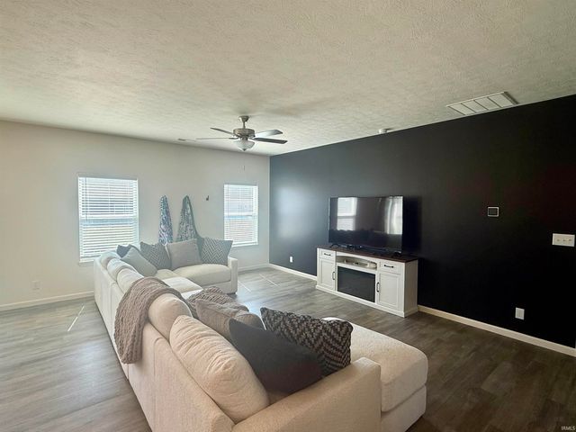 347 Folkston Way, Lafayette, IN 47905