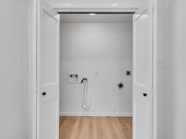 16007 Diana Lane, Houston, TX 77062