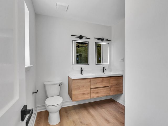 16007 Diana Lane, Houston, TX 77062