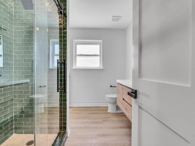 16007 Diana Lane, Houston, TX 77062