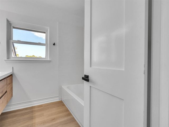 16007 Diana Lane, Houston, TX 77062