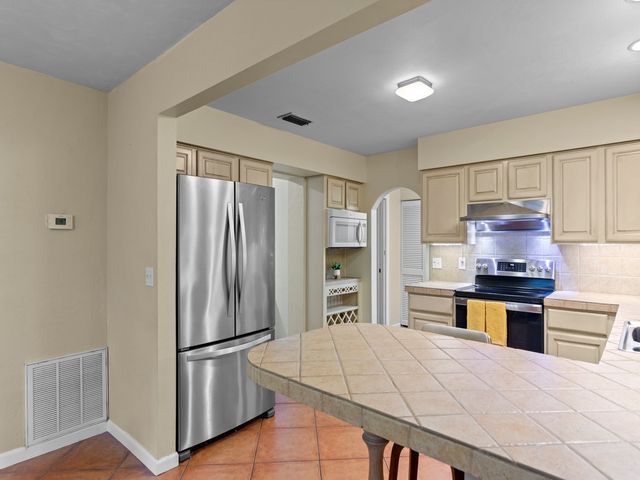 2237 10th Avenue, Vero Beach, FL 32960
