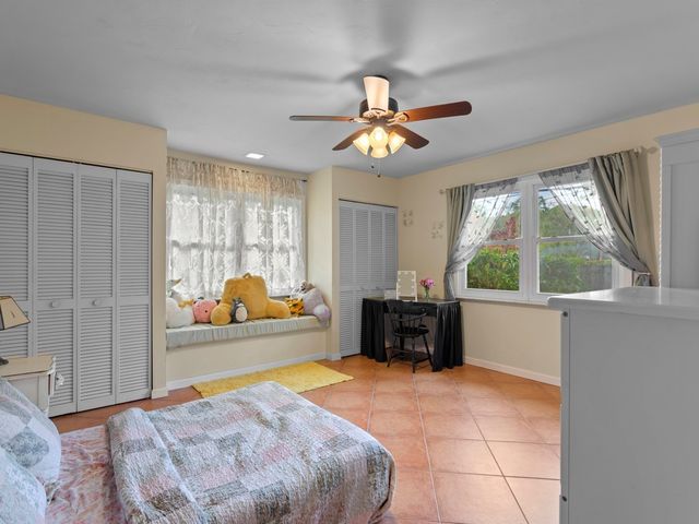 2237 10th Avenue, Vero Beach, FL 32960