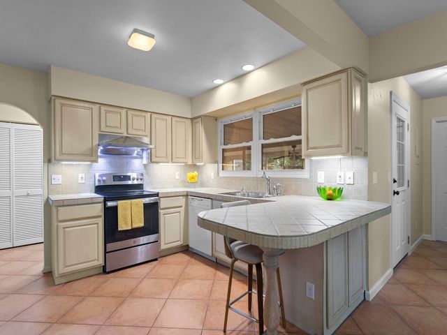 2237 10th Avenue, Vero Beach, FL 32960
