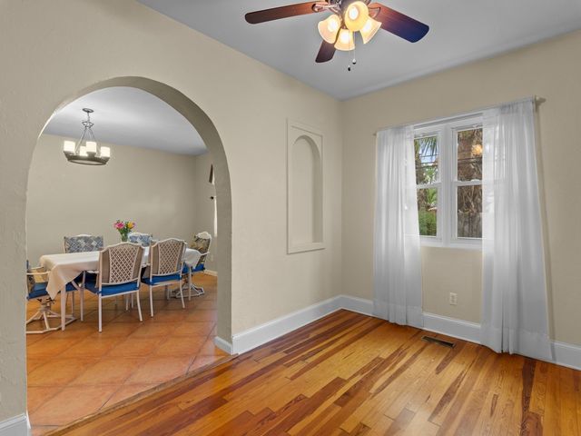 2237 10th Avenue, Vero Beach, FL 32960