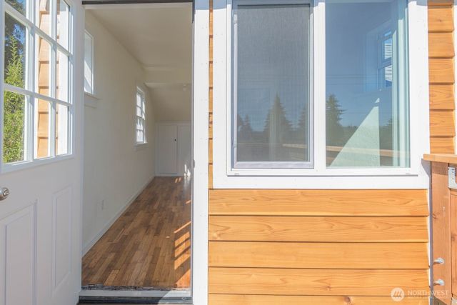 2710 15th Street, Bremerton, WA 98312