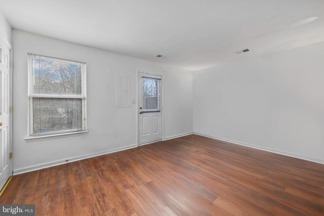 6428 WARREN POINT CT, Alexandria, VA 22315