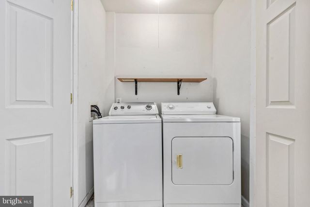 6428 WARREN POINT CT, Alexandria, VA 22315