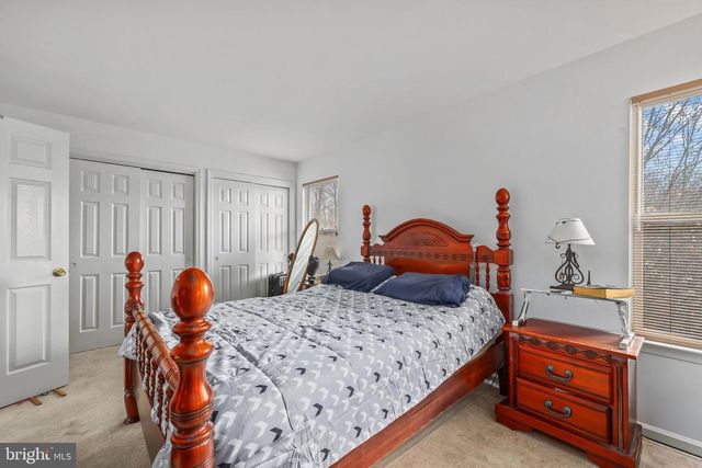 6428 WARREN POINT CT, Alexandria, VA 22315