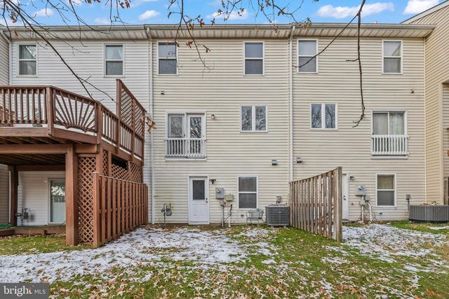 6428 WARREN POINT CT, Alexandria, VA 22315