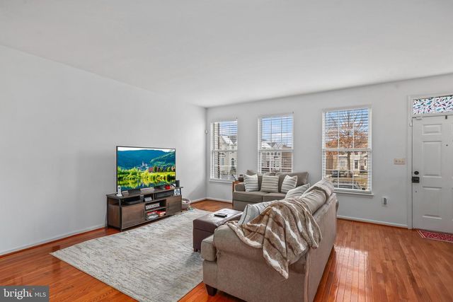 6428 WARREN POINT CT, Alexandria, VA 22315